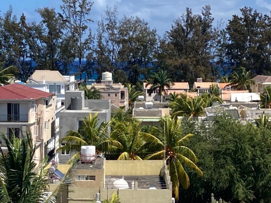 Splendide Penthouse Vue Mer A 5 Mn A Pied De La Plage Flic en Flac Exterior foto