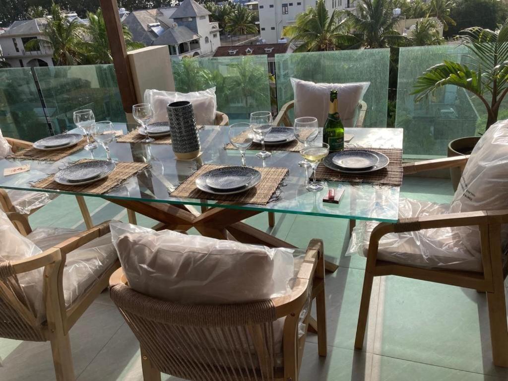 Splendide Penthouse Vue Mer A 5 Mn A Pied De La Plage Flic en Flac Exterior foto